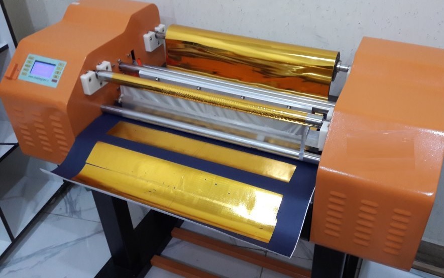 چاپ تکمیلی تخصصی از خدمات تخصصی پارسیان لیبل می باشد. نقره کوب، طلا کوب